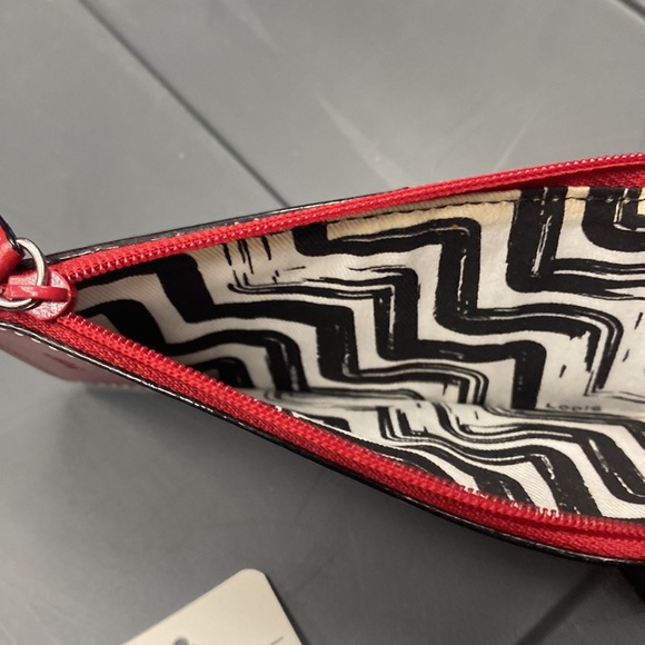 Red wallet - Picture 3 of 3